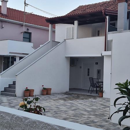 Kuca Lucija Villa Затон Екстериор снимка